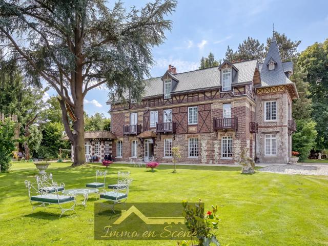 Maison 12 pièces 516 m²
