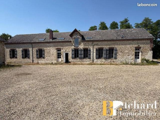 Maison 12 pièces 650 m²