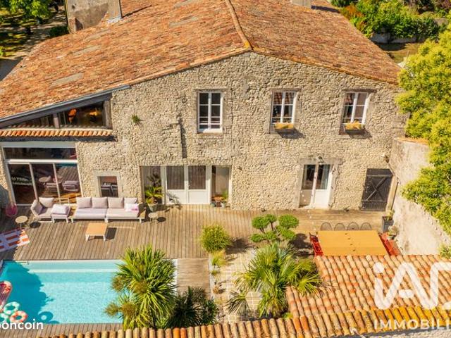 Maison 12 pièces 622 m²