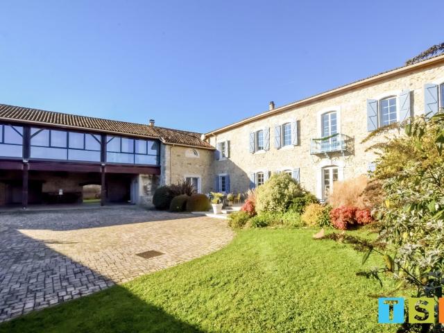 Maison 12 pièces 625 m²