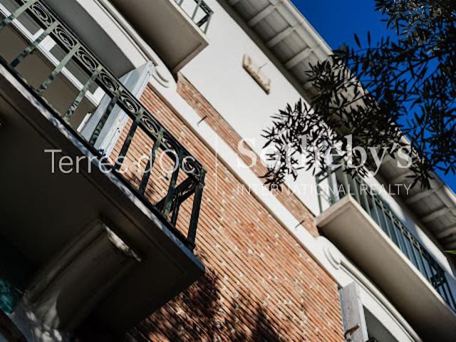 Maison contemporaine avec terrasse