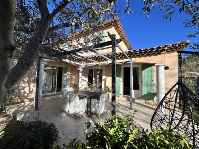 Maison 134 m2 Rocbaron