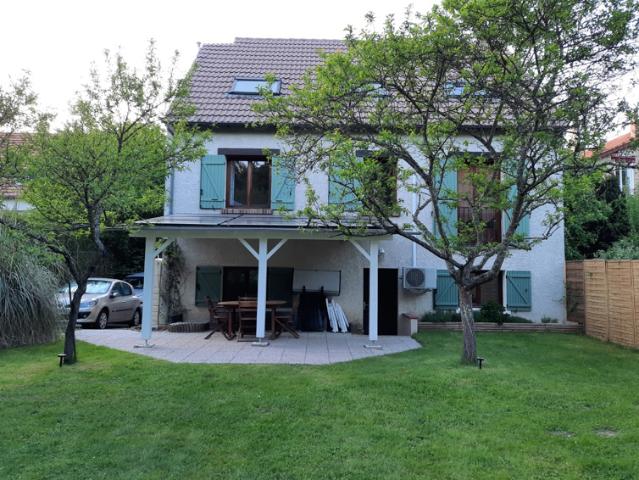 Maison 135 m2 8 pièces
