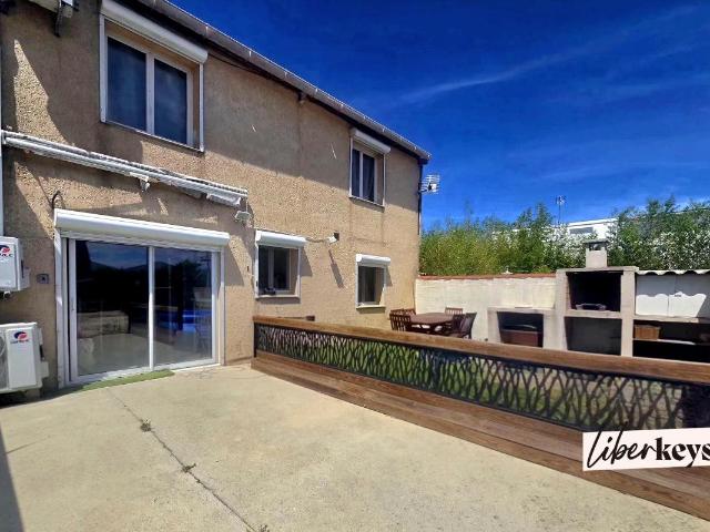 Maison 135 m² – 4 chambres + pièce polyvalente – Grand volum. 135m² Vauvert