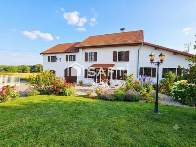 Maison 135 m² 5 pièces avec dépendances et jardin