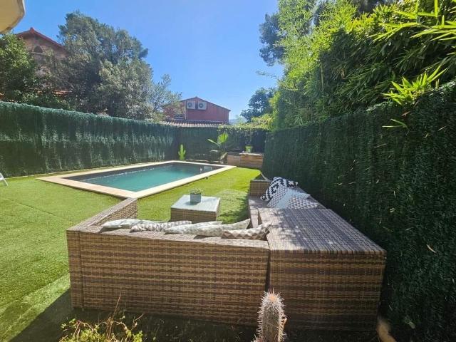 MAISON 136M2 13011