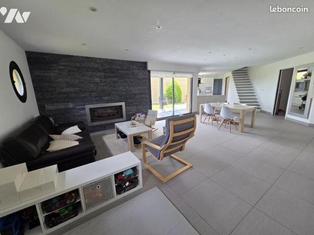 Maison 137 m² ENNETIERES EN WEPPES