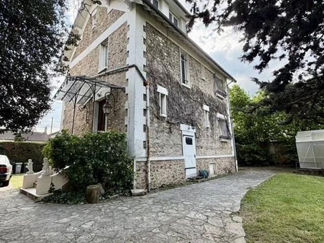 Maison 137.6m ²