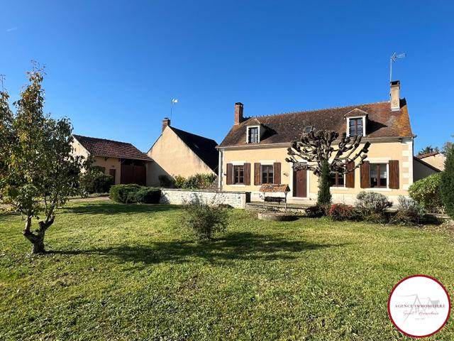 Maison 138 m2 avec grange et terrain LA PERCHE