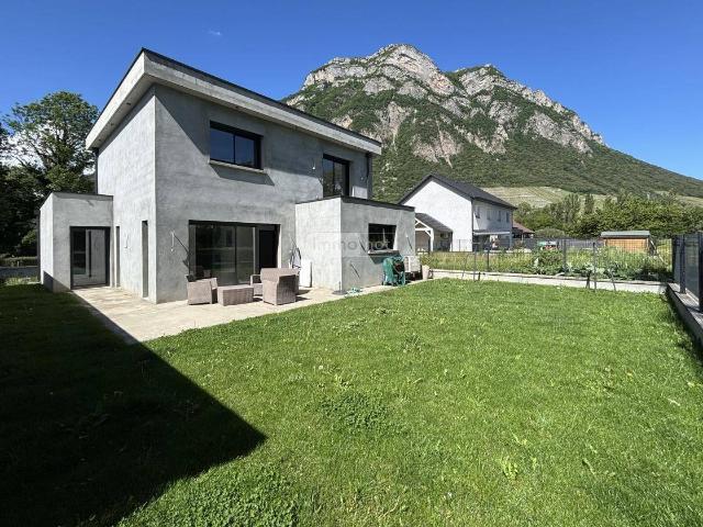 Maison 138 m2 Francin