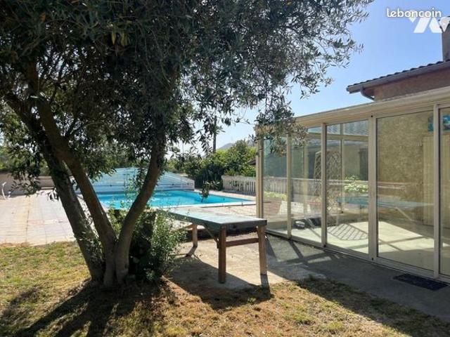 Maison 138 m² SAUVETERRE DE COMMINGES