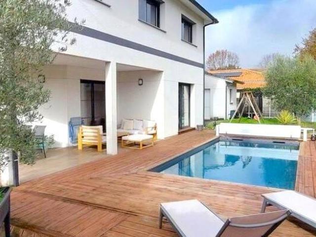 Maison 139 m2 Le Taillan Medoc