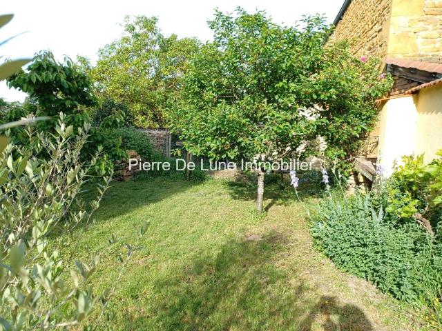 Maison, 139 m² à louer à Val d'Oingt 69620