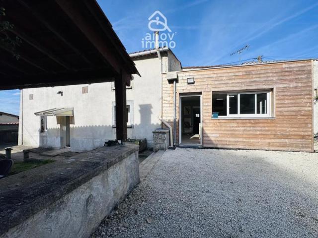 Maison de charme 130 m2 Jardin arboré de 1 105 m2, garage
