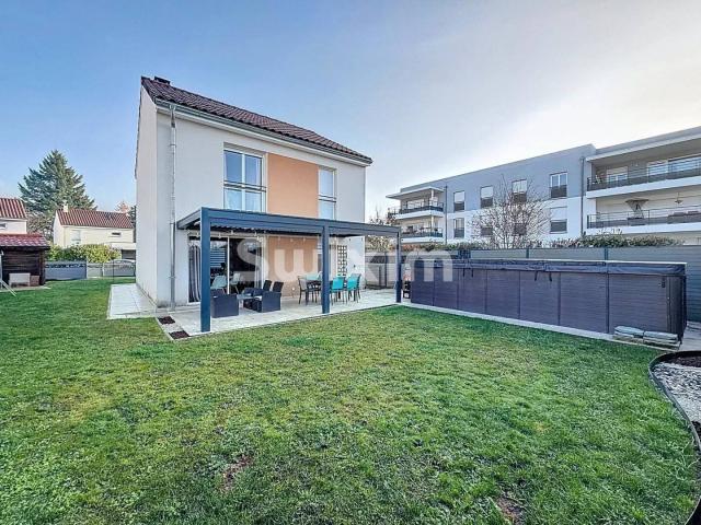 Maison 131 m2 Saint Genis Pouilly
