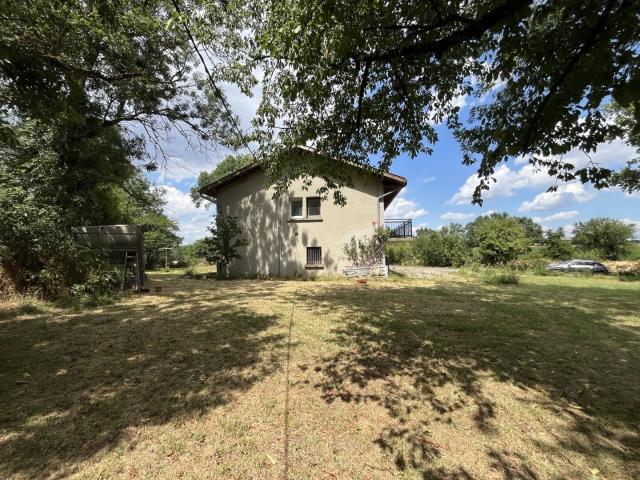 Maison, 133 m² à louer à Savigneux 01480