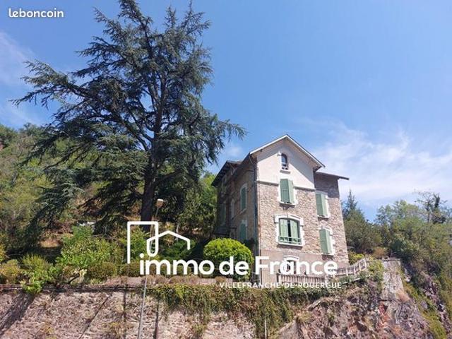 Maison 9 pièces 180 m²