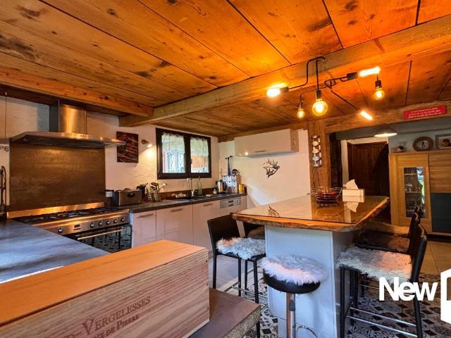 Maison 13 pièces 186 m²