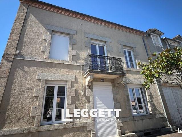 Maison 13 pièces 197 m²