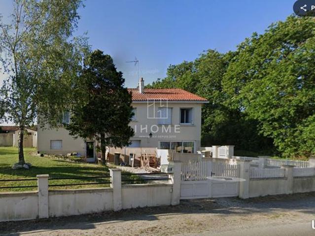 Maison 13 pièces 196 m²