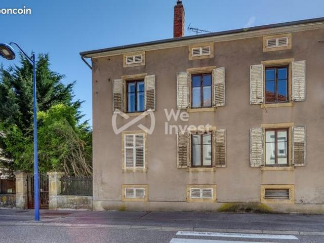 Maison 13 pièces 199 m²