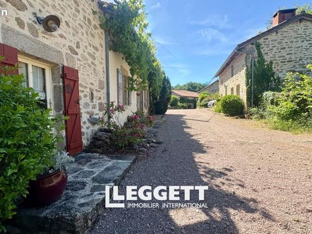 Maison 13 pièces 240 m²