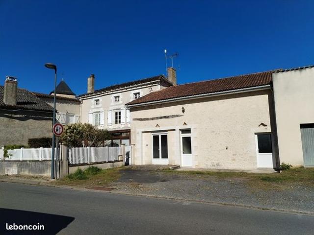 Maison 13 pièces 246 m²