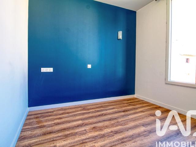 Maison 13 pièces, 280 m² à louer à Saint Denis 93200