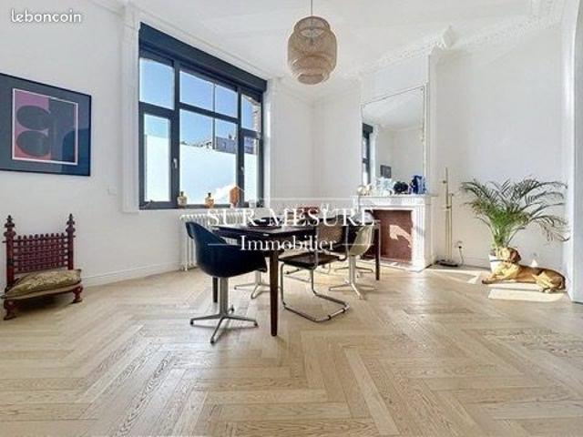 Maison 13 pièces 290 m²