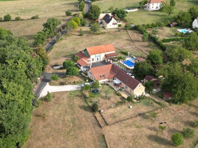 Maison 13 pièces 296 m²