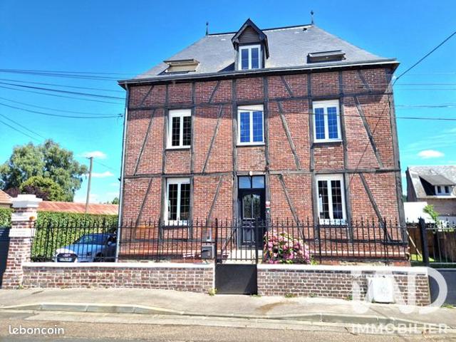 Maison 9 pièces 210 m²