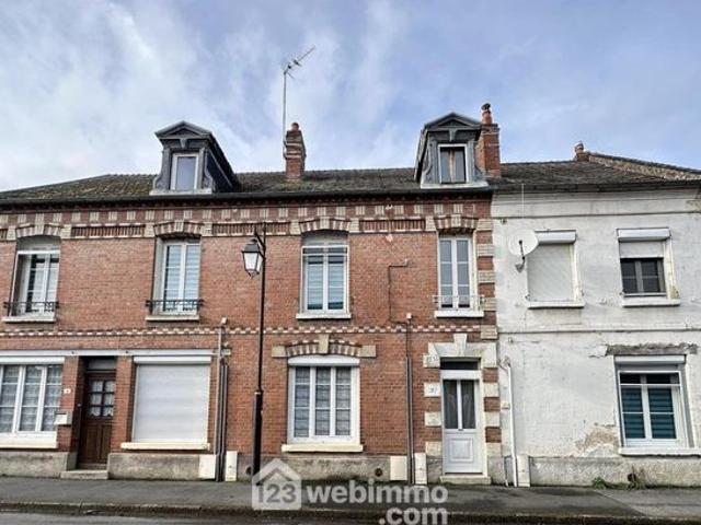 Maison 13 pièces 218 m²