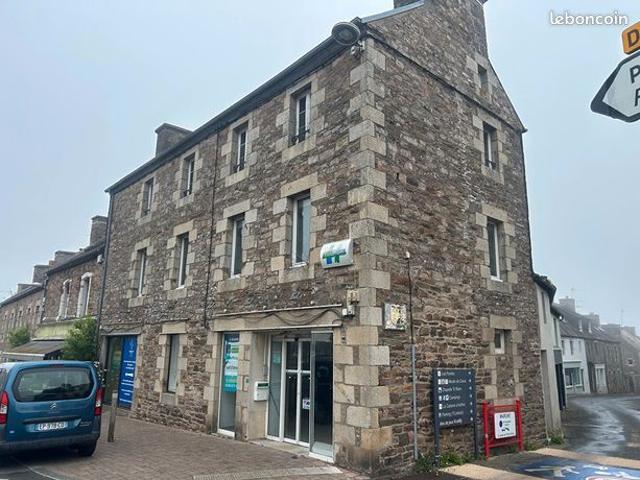 Maison 13 pièces 220 m²