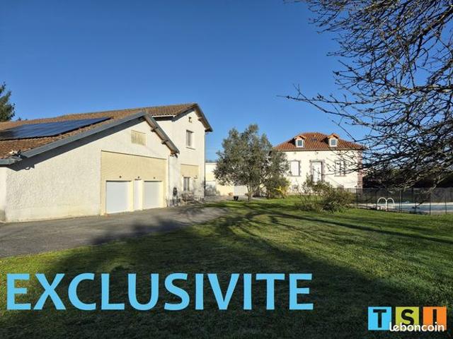 Maison 13 pièces 340 m²