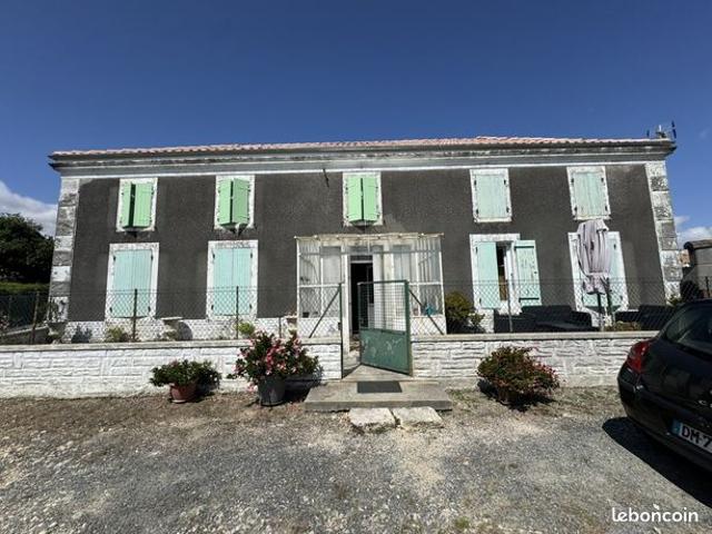 Maison 13 pièces 340 m²