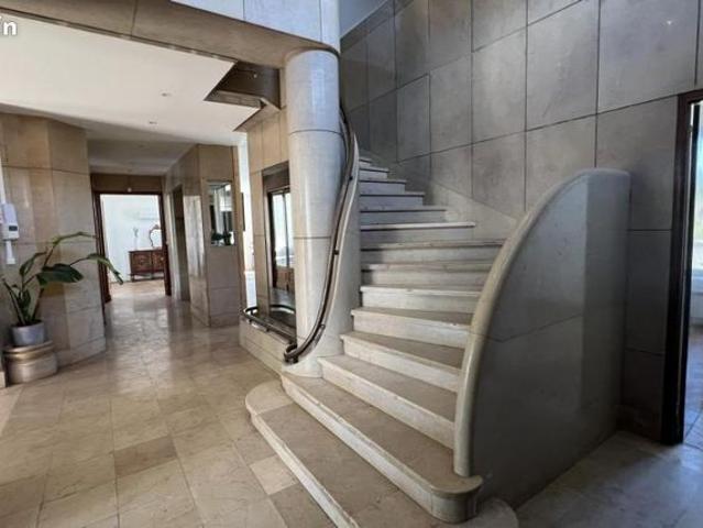Maison 13 pièces 344 m²