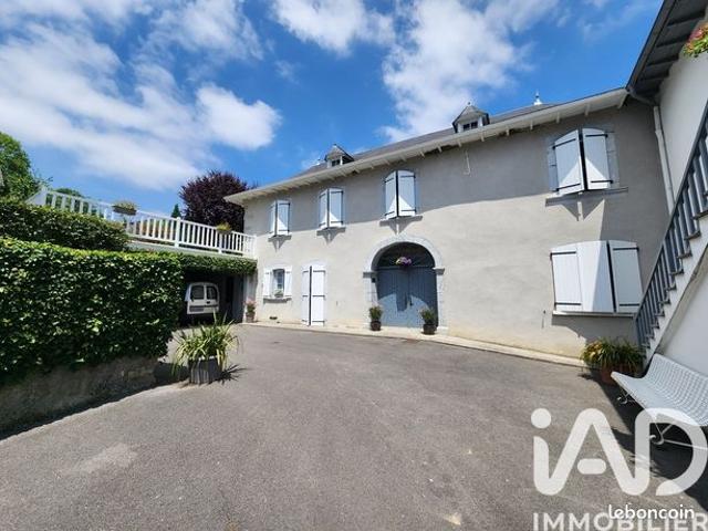 Maison 13 pièces 351 m²
