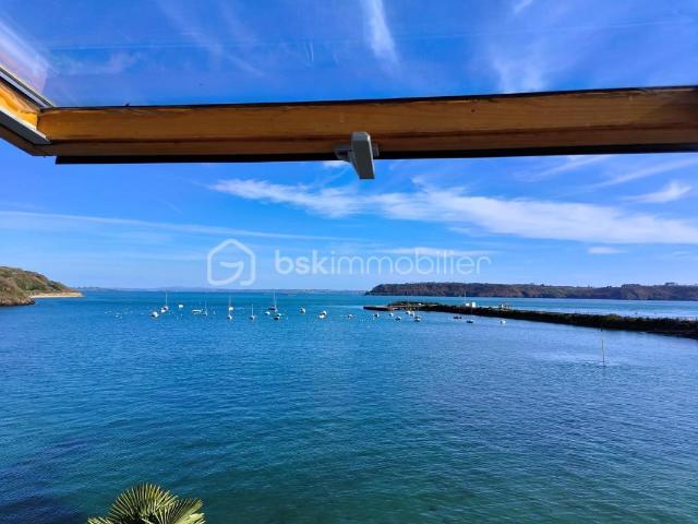 Maison 13 pièces 356 m²