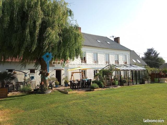 Maison 13 pièces 360 m²