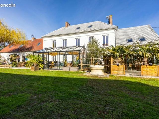 Maison 13 pièces 360 m²