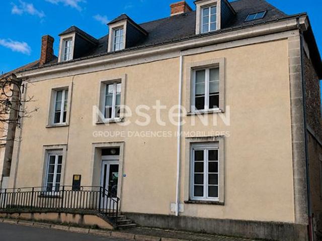 Maison 13 pièces 304 m²