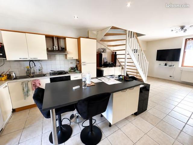 Maison 13 pièces 310 m²