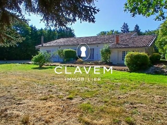 Maison 13 pièces 310 m²