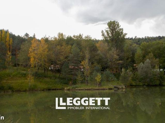 Maison 13 pièces 325 m²