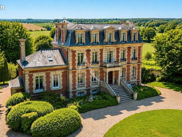 Maison 13 pièces 329 m²