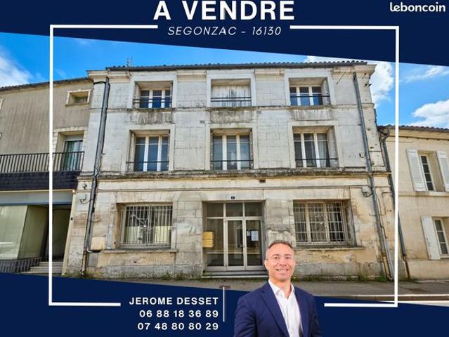 Maison 13 pièces 329 m²