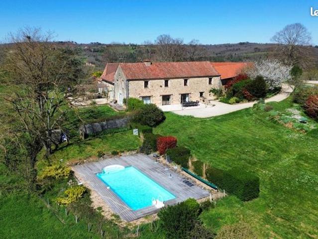 Maison 13 pièces 440 m²