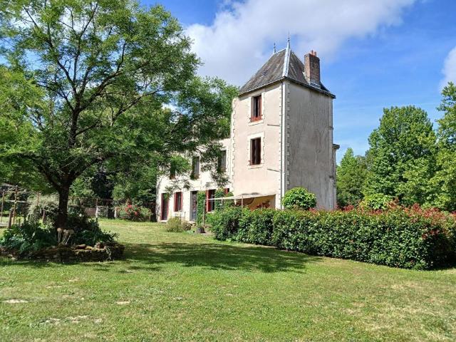 Maison 13 pièces 400 m²