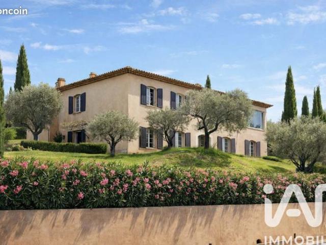 Maison 13 pièces 400 m²