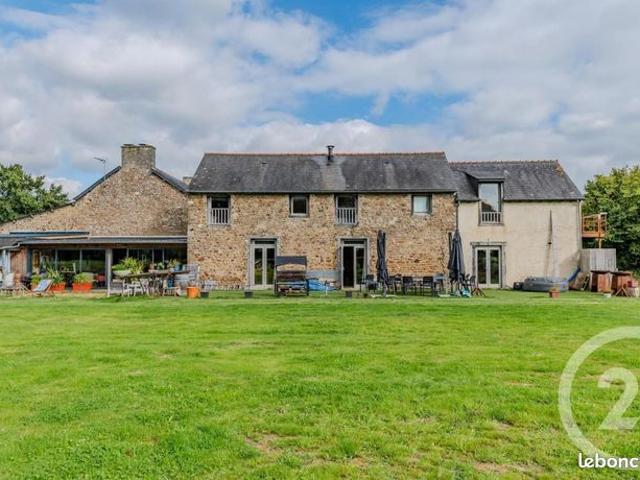 Maison 13 pièces 400 m²